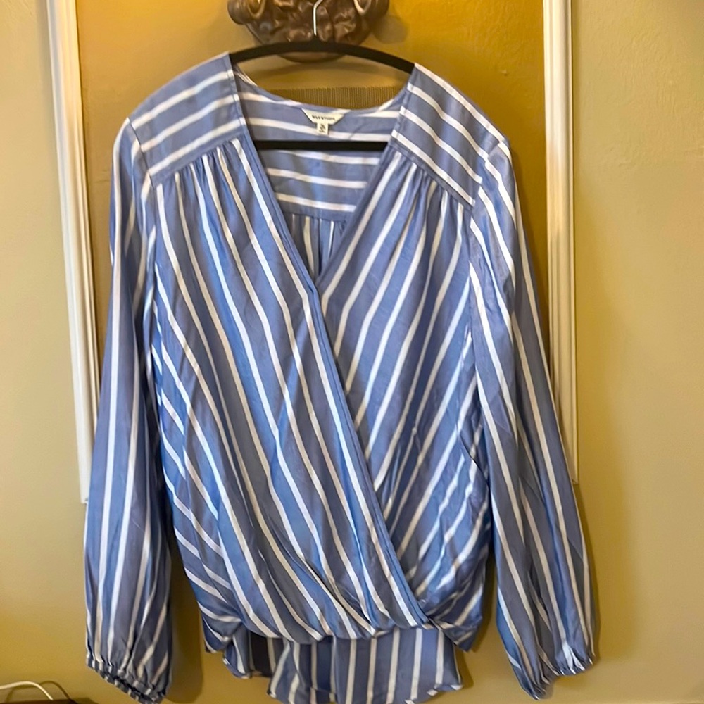 Max Studio XL blue and white striped blouse